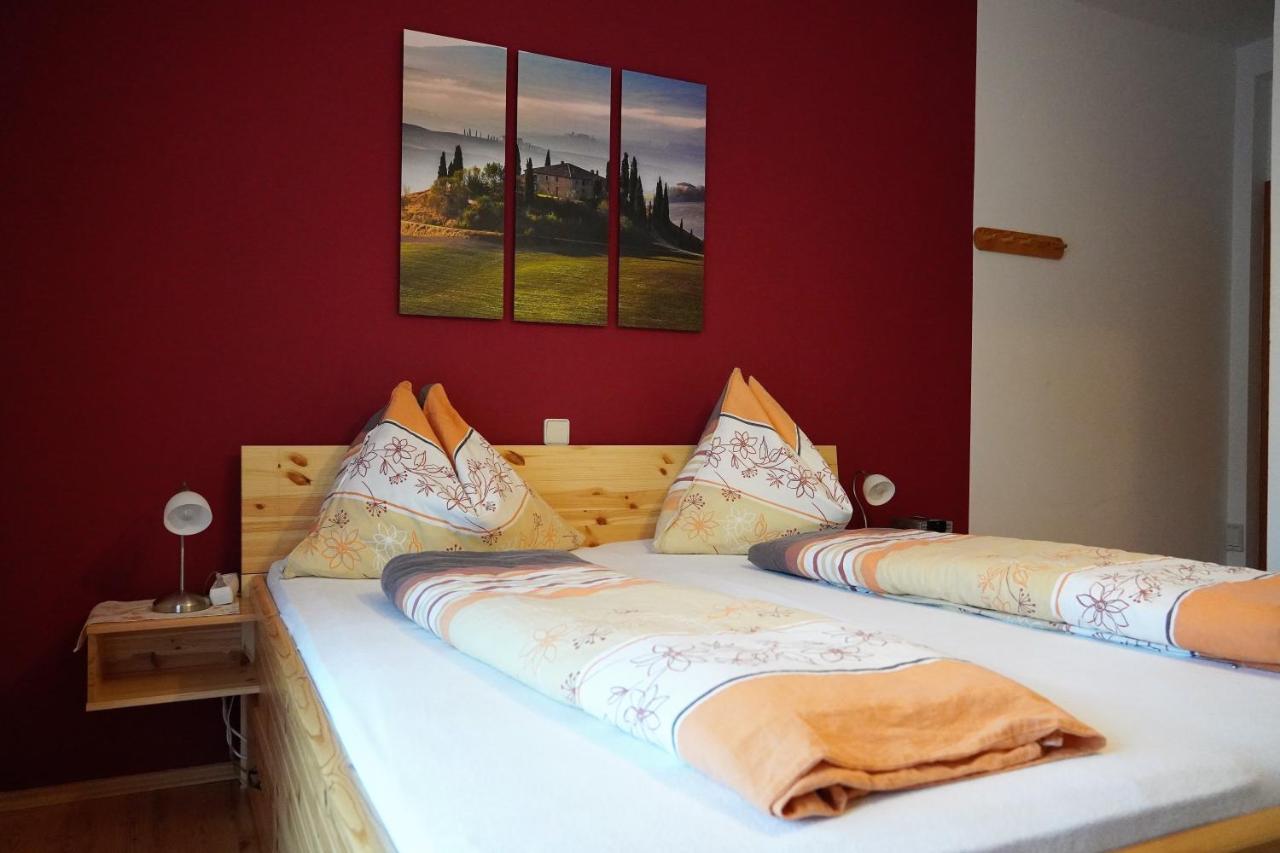 Gaestehaus Strini Jennersdorf Екстериор снимка